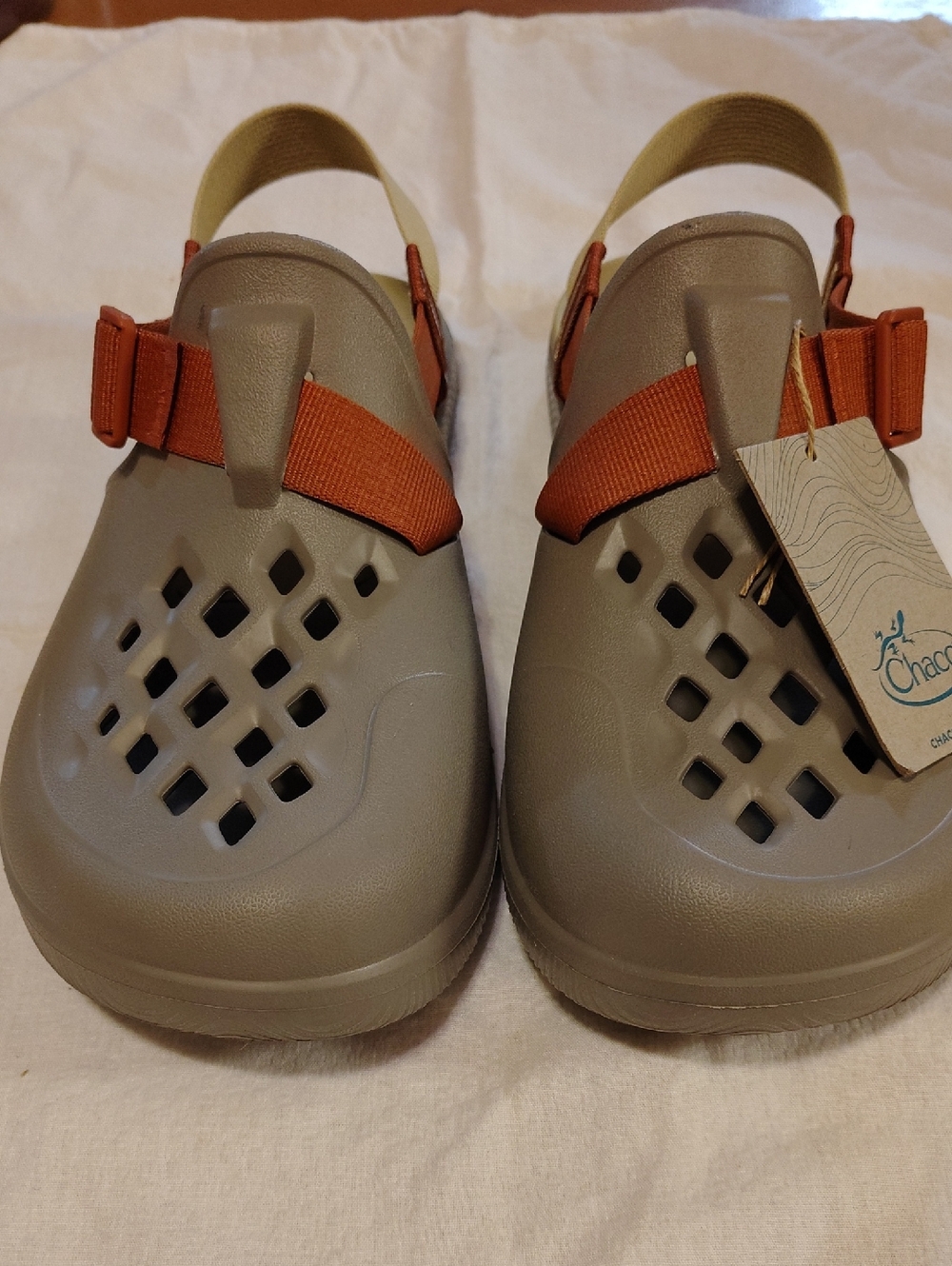 Chaco Chillos Taupe Sandal Clogs with Rust Orange Straps